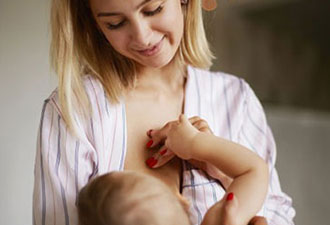 breastfeeding mother