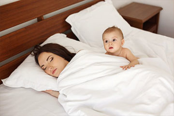 co-sleeping with newborn